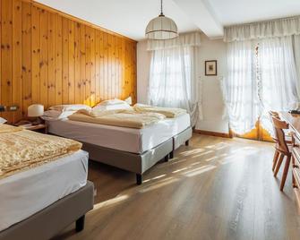 Hotel Menardi - Cortina d'Ampezzo - Camera da letto