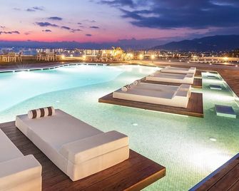 Messinian Icon Hotel & Suites - Kalamata - Pool