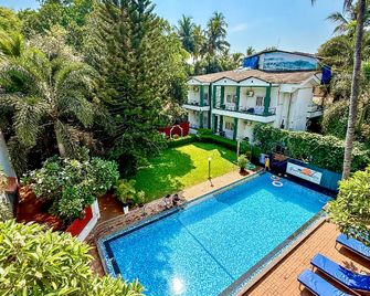 Summerville Beach Resort - Candolim - Pool