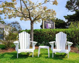 Seaside Escape Near Haystack Rock – Quick Walk! Free Parking! - Cannon Beach - Patio