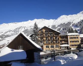 Hotel Alpina Parpan - Churwalden - Budova