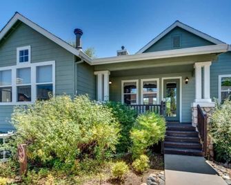 Cozy cottage suite in Angels Camp - Angels Camp - Building