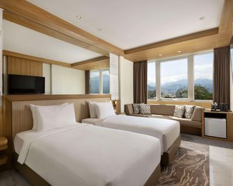 Golden Hill by Golden Tulip - Malang - Bedroom