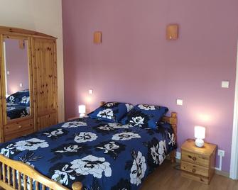 Gîte climatisé les hirondelles - Pons - Chambre