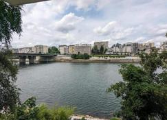Résidences de la Grande Jatte - Neuilly-sur-Seine - Outdoors view