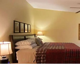 College Inn Bed and Breakfast - Marion - Edificio