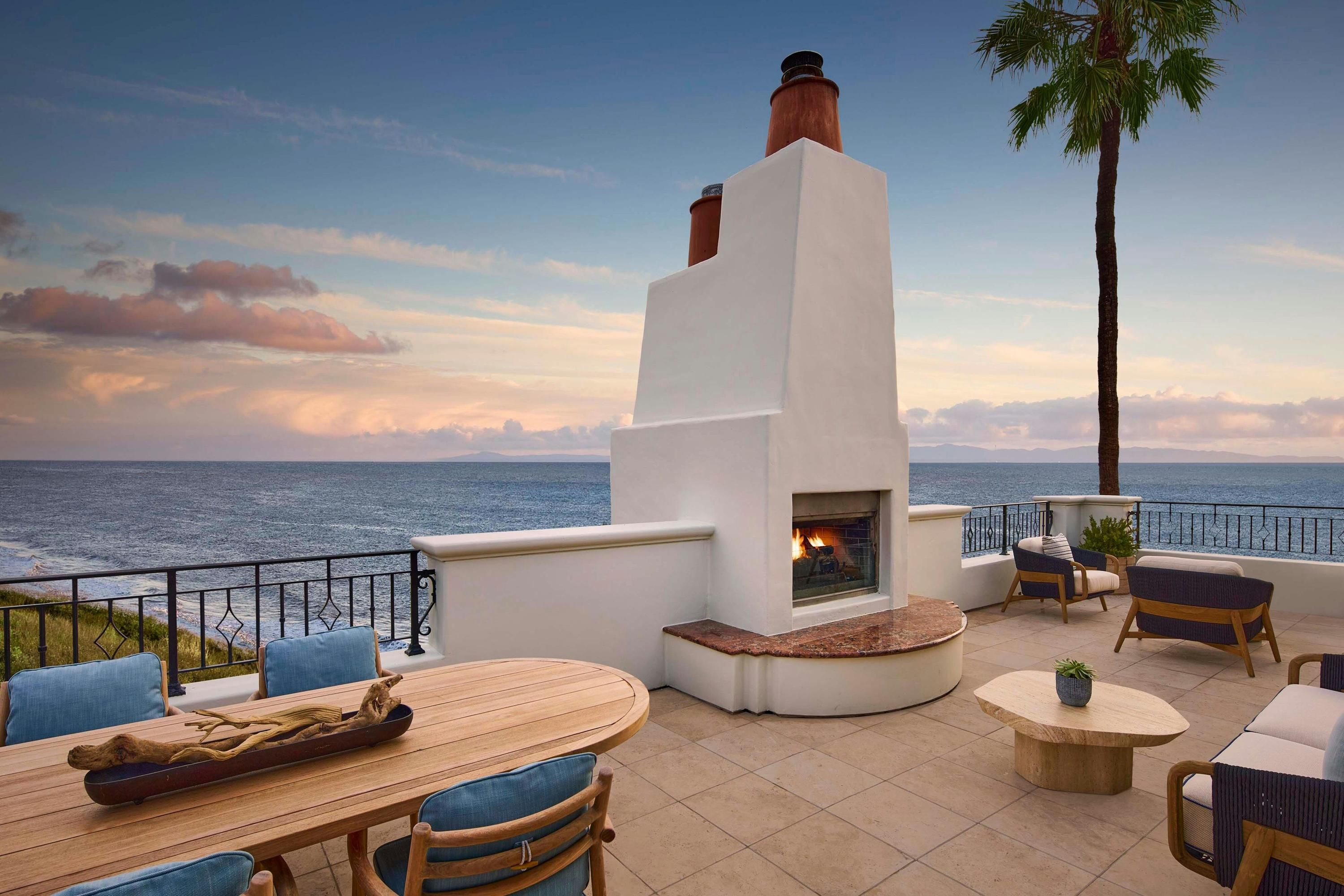 The Ritz-Carlton Bacara, Santa Barbara C$ 730 (C̶$̶ ̶2̶,̶2̶6̶1̶