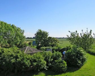 Apartment Nordsee-Ferienhaus-4 by Interhome - Friedrichskoog - Vista del exterior