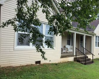 Casa Doble, Pulaski, Tn - Pulaski - Будівля