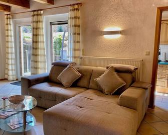 Ferienwohnung Näfelt - Gunzenhausen - Wohnzimmer