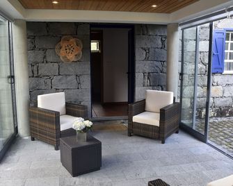 Casas Da Faja - Praia do Norte - Patio