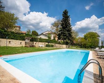 Apartment on Beautiful Estate With Pool Near the Art - Città di Castello - Piscina