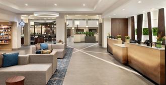 Embassy Suites by Hilton Cincinnati RiverCenter - Covington - Hall d’entrée