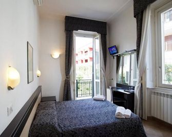 Hotel Brenta Milano - Milano - Sovrum