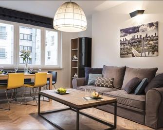 P&O Apartments Metro Centrum - Varšava - Obývací pokoj