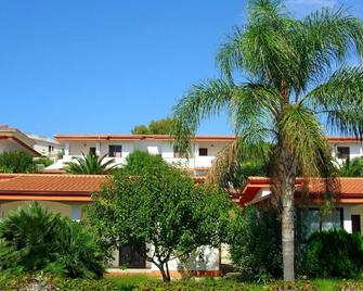 Residence Hotel La Taverna - Ricadi