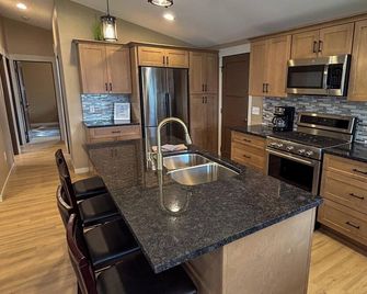 Two Bedroom Main Street house in the middle of Wabasha MN - Wabasha - Kitchen