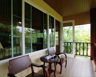 Khaoyai Nature Retreat - Ban Mo Takhian - Balcony