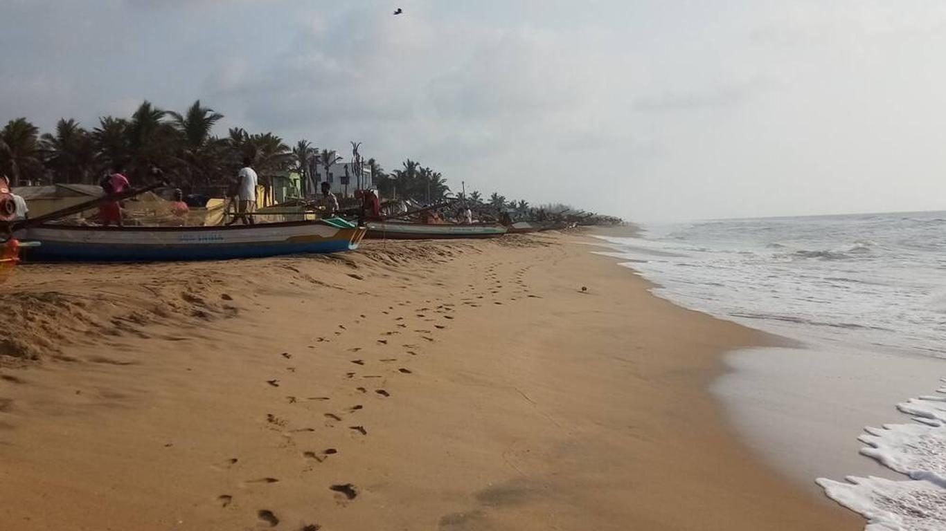Meya Beach Walk Hotel