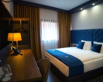 Hotel Palatinus - Sopron - Quarto