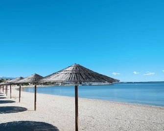 Apartment Matanovi Dvori-1 by Interhome - Vir - Strand