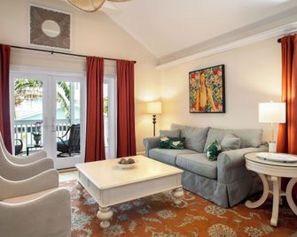 The Gardens Hotel - קי ווסט - סלון