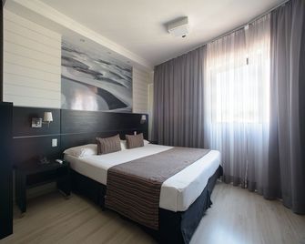 Faro Hotel Taubaté - Taubate