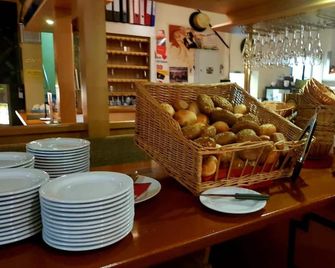 Filmhotel Lili Marleen - Potsdam - Bufet