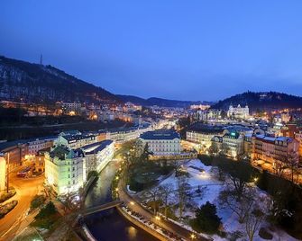 Hotel Thermal - Carlsbad - Outdoor view