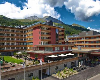 Grischa - Das Hotel Davos - דאבוס - בניין