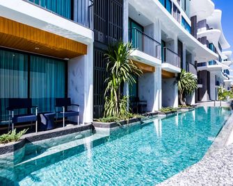 Wintree City Resort Chiang Mai - Chiang Mai - Pool