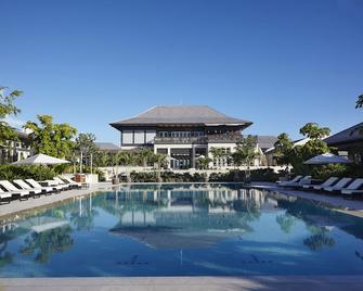 The Island House - Nassau - Pool