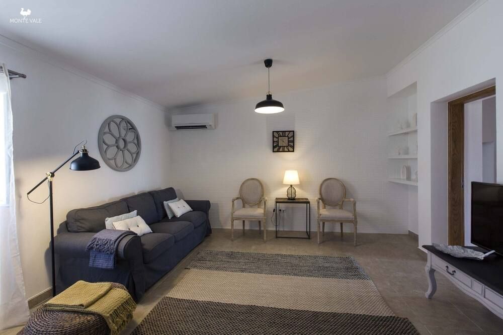 Monte Vale - Organic Farm - Castro Verde - Living room