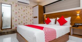 Hotel Arma Residency - Mumbai - Bedroom