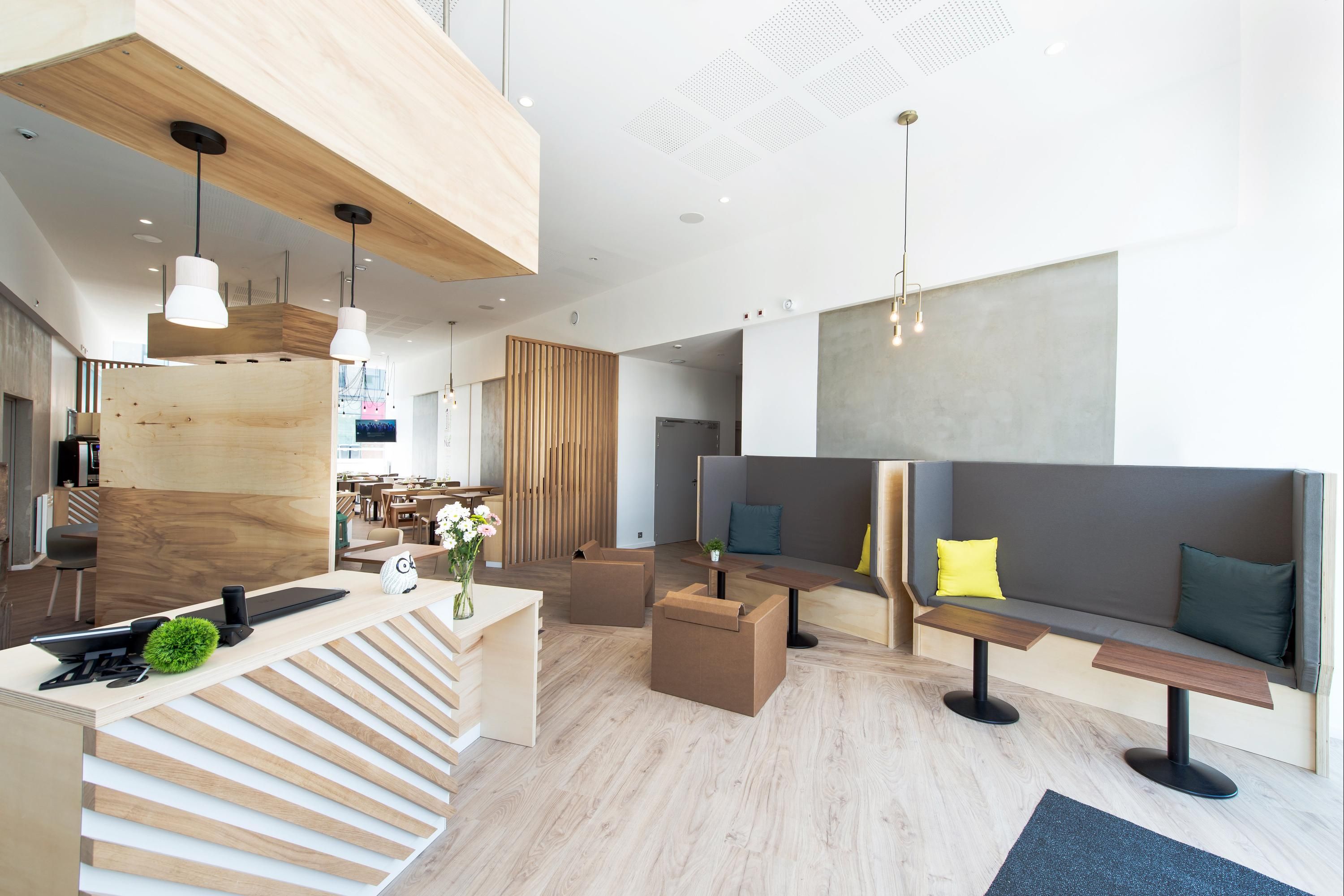 بي آند بي هوتل سان نازير بورنيشيت