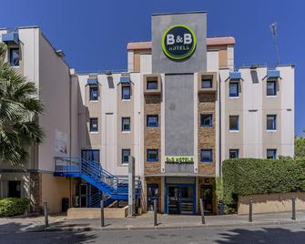 B&B HOTEL Marseille Parc Chanot - Marseille - Building