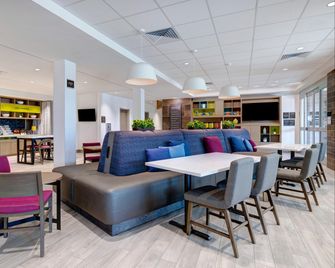 Home2 Suites by Hilton Petaluma - Petaluma - Restaurace