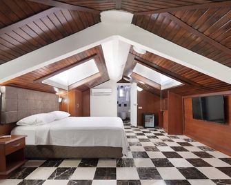 Castle Old Town Hotel - Antalya - Bedroom