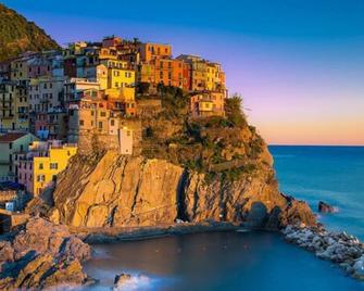 Il Glicine cozy appartamnent, near Sestri Levante between Cinque terre e Portofino - Casarza Ligure - Strand