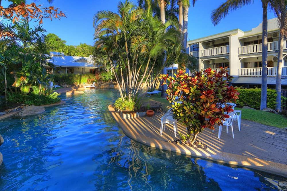 Sovereign Resort Hotel