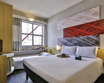Ibis Maringa - Maringá - Schlafzimmer