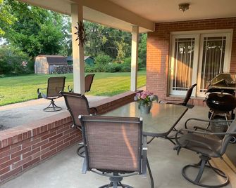 Private king suite - Dubuque - Pátio