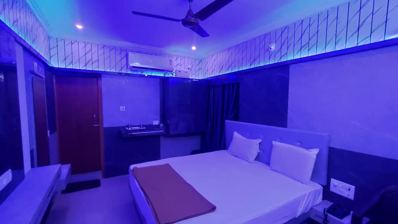 Hotel Govind Heights