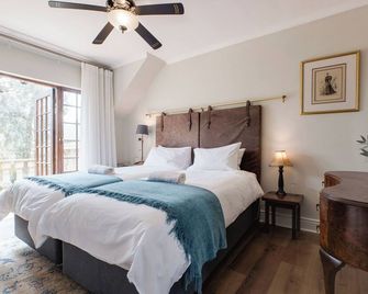 Portland Manor - קניסנה - חדר שינה