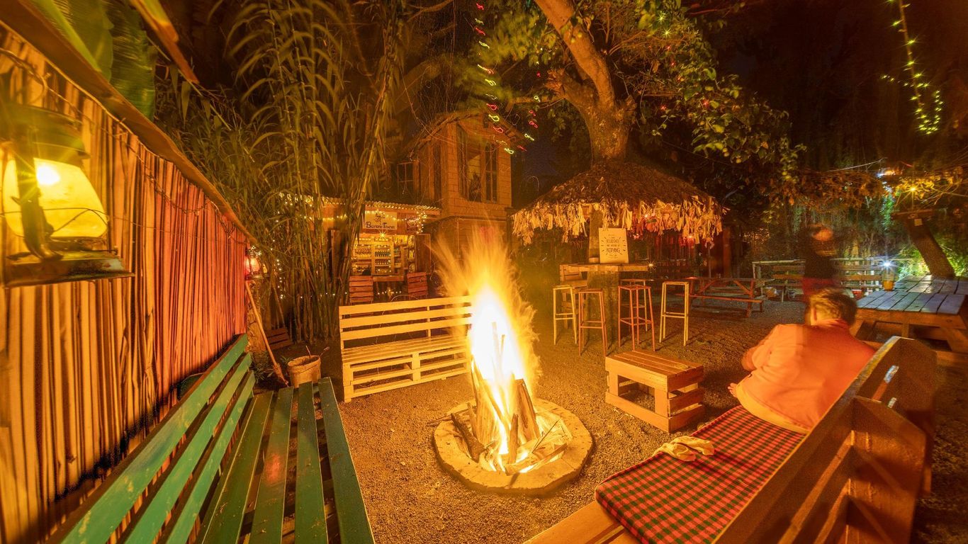 Banana Farm Eco Hostel