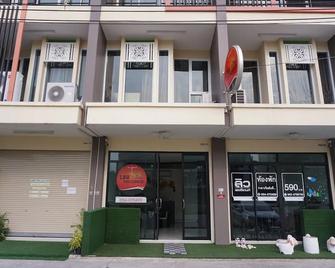 Lew Residence - Phayao - Edificio