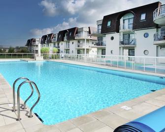 Apartment in Belgium for 2 Person - Bredene - Piscine