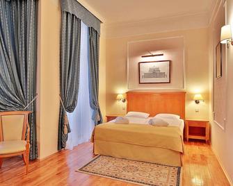 Belvedere Spa & Wellness - מריאנסקה לאזנה - חדר שינה