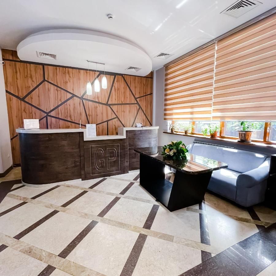 Golden Palace Hotel thumbnail 3