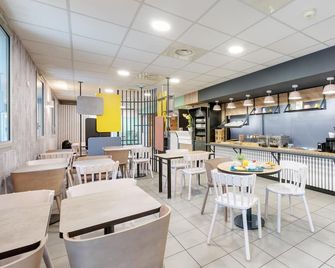 B&B HOTEL Lille Centre Grand Palais - Lille - Restaurant